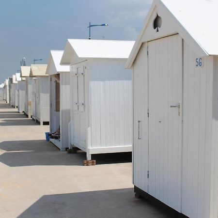 Charmante Maisonnette Avec Terrasse A 100M De La Plage Langrune-sur-Mer Exteriér fotografie